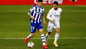 西甲联赛最新积分榜：皇马领跑，巴萨紧追，多马竞崛起势头强劲